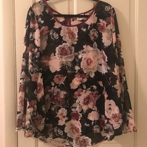 Flowing Floral Shirt (2X)
